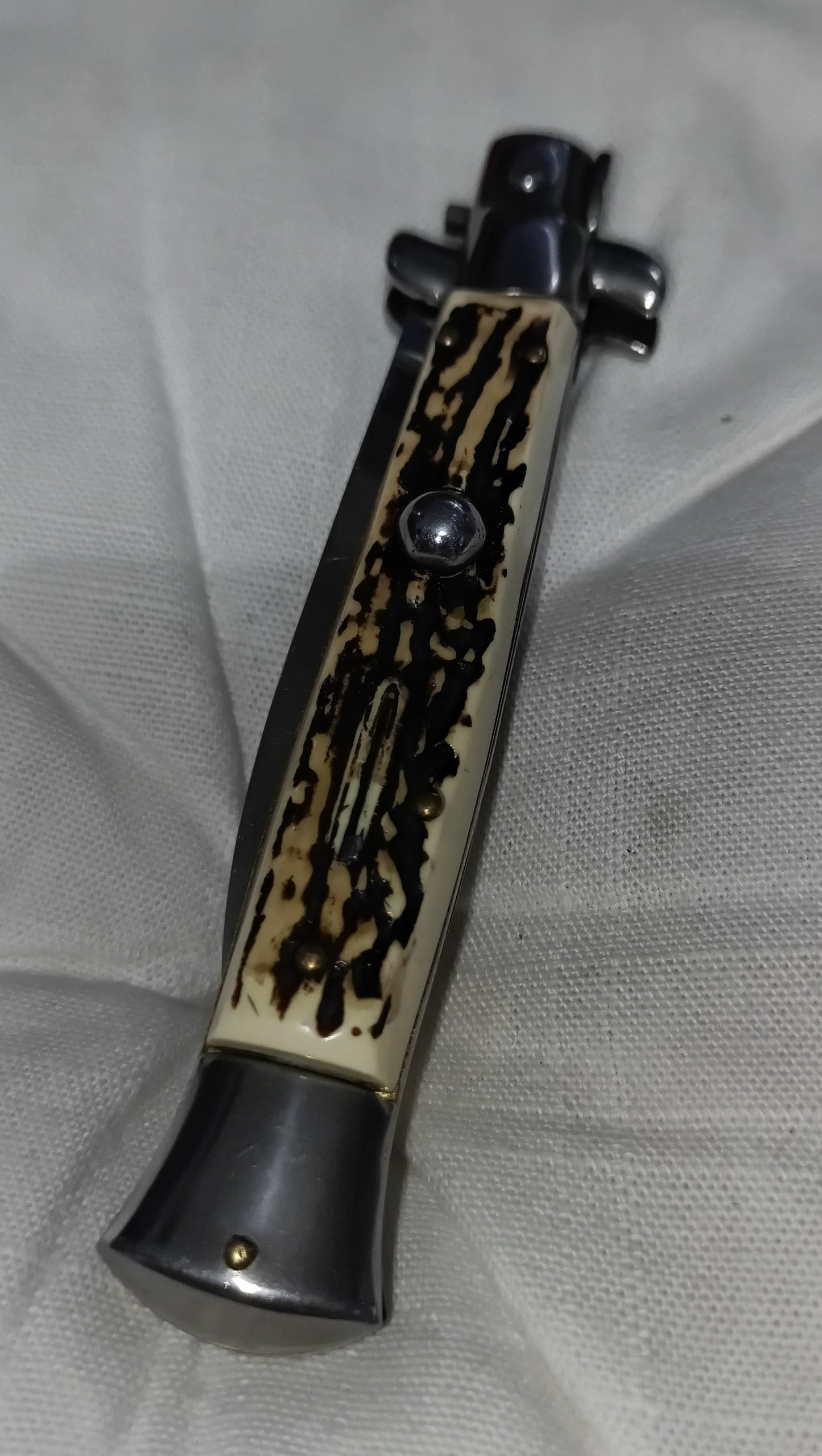 Stiletto automatico italiano - White and Brown version 21 cm