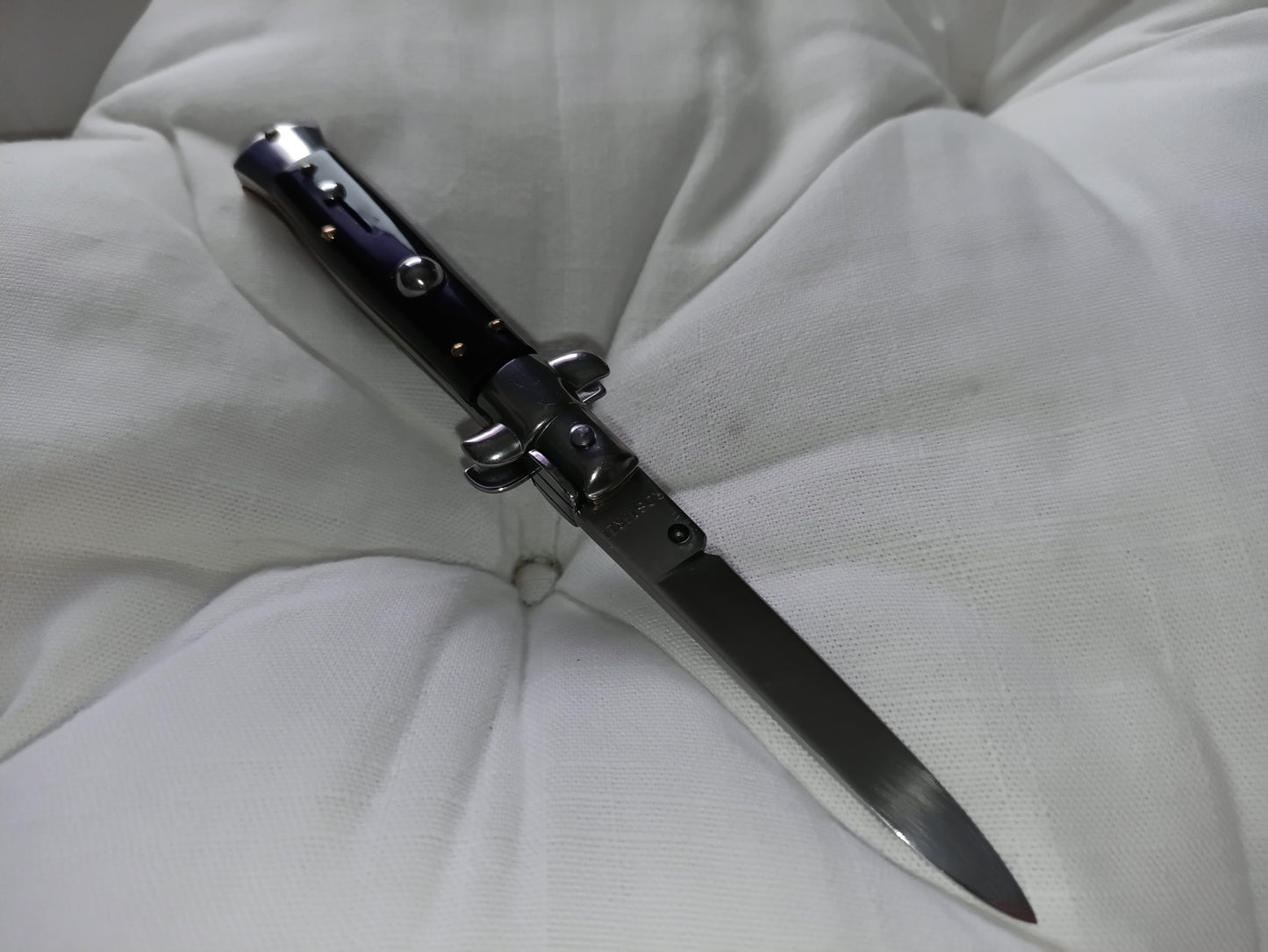 Stiletto automatico italiano - Black version 17,5 cm