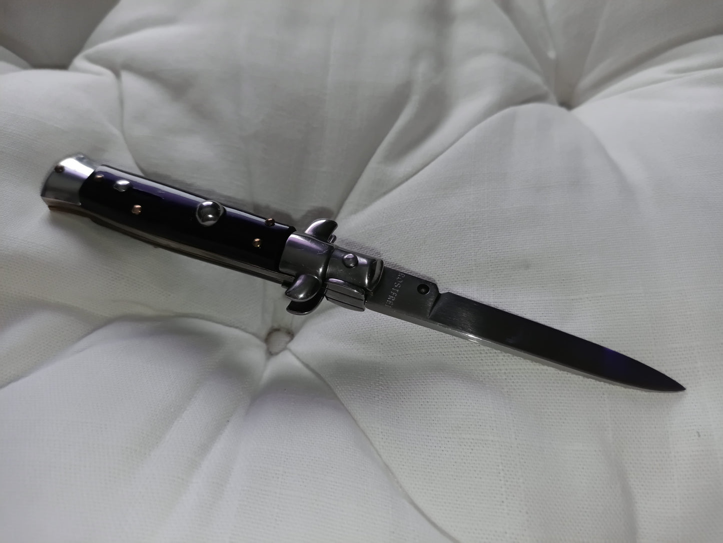 Stiletto automatico italiano - Black version 17,5 cm