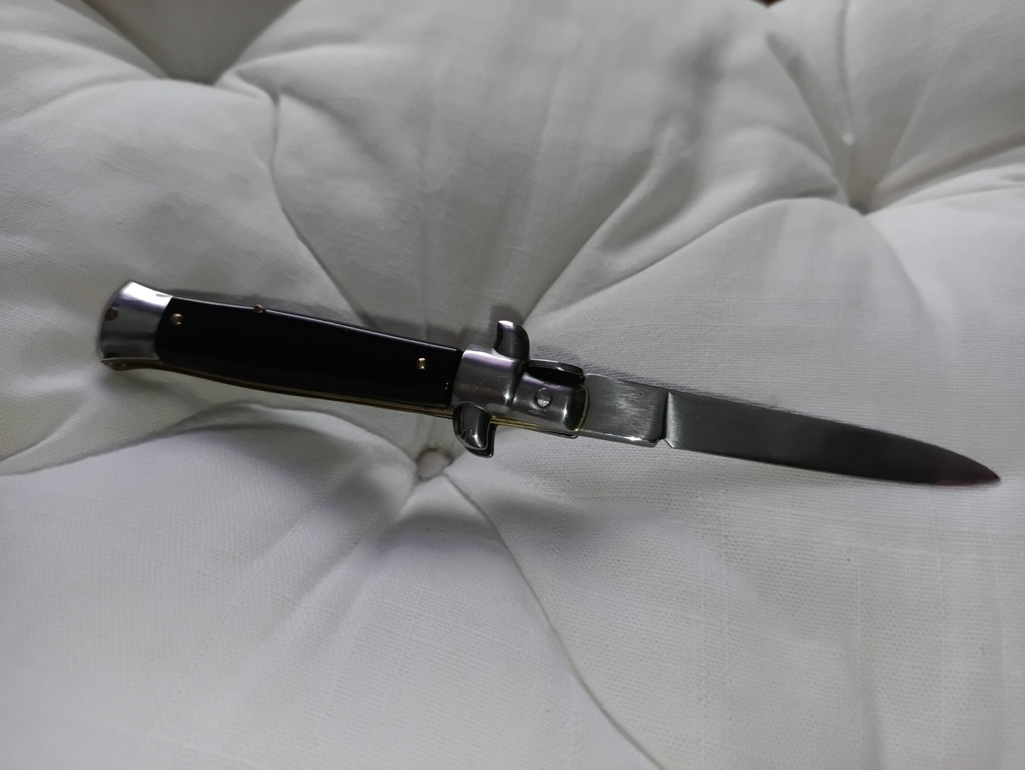 Stiletto automatico italiano - Black version 17,5 cm