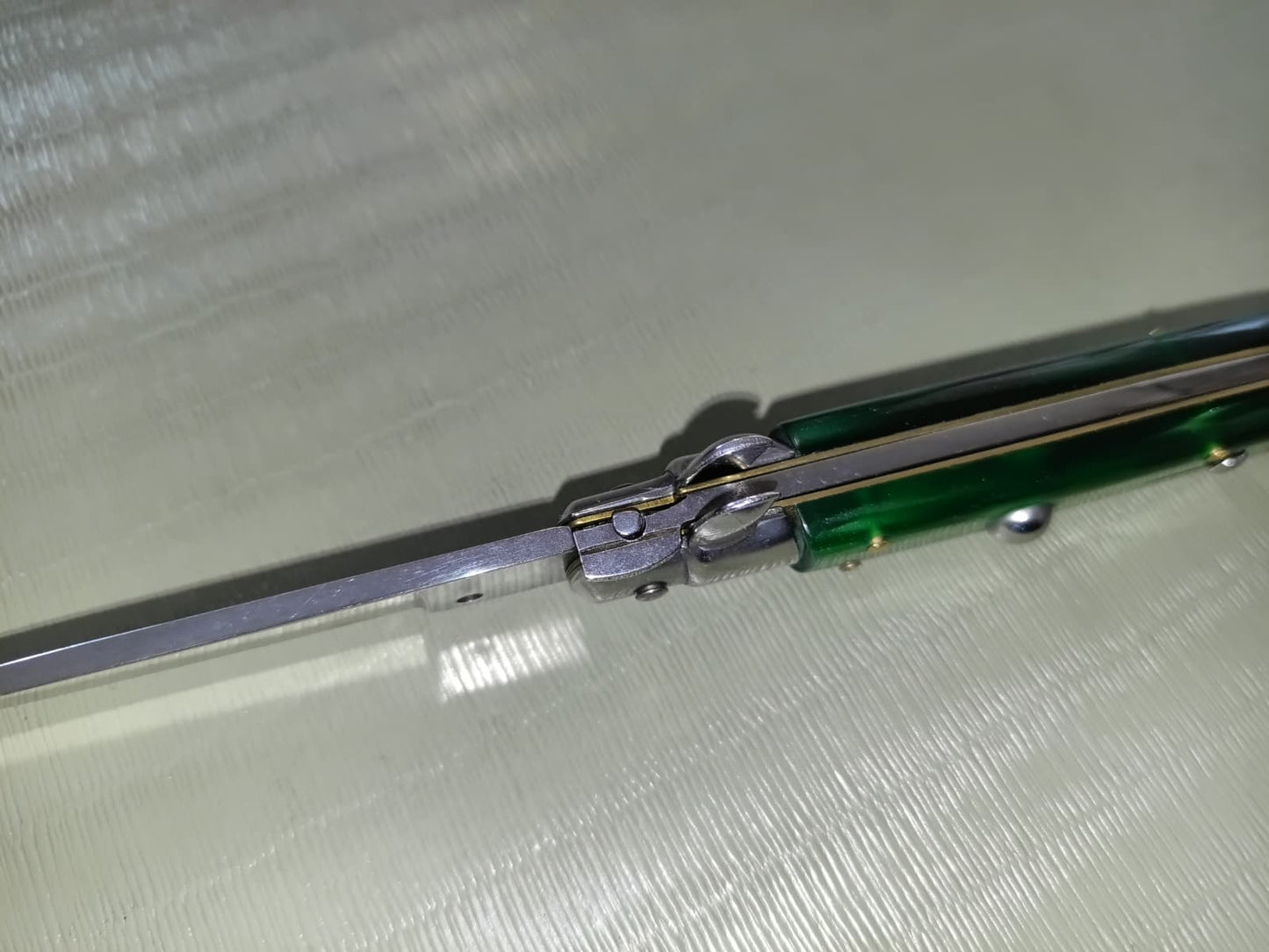 Stiletto automatico italiano - Green version 21 cm (prezzo ridotto)