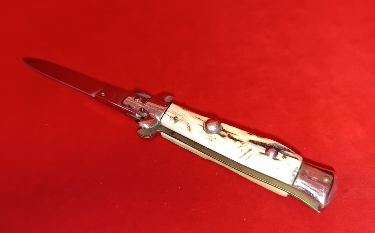 Stiletto automatico italiano - White and Brown version 18 cm
