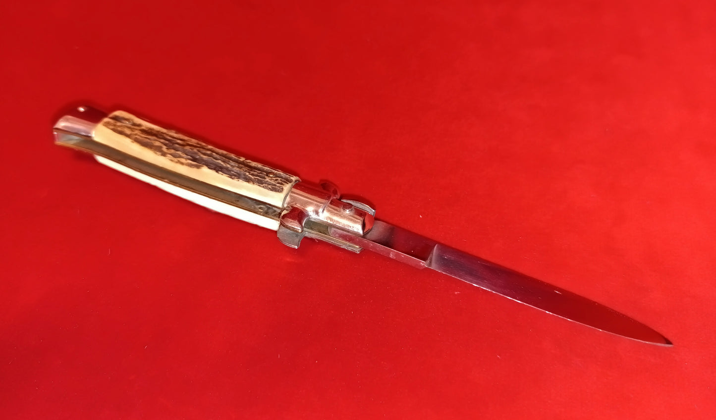 Stiletto automatico italiano - White and Brown version 18 cm