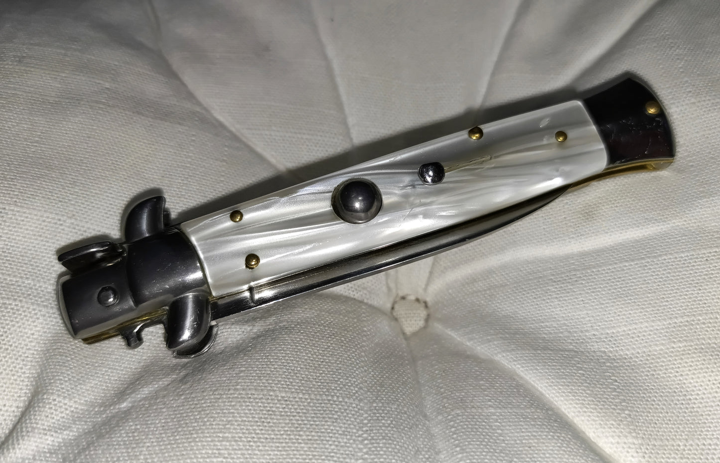Stiletto automatico italiano - White Pearl handle version 21 cm (ricondizionato)