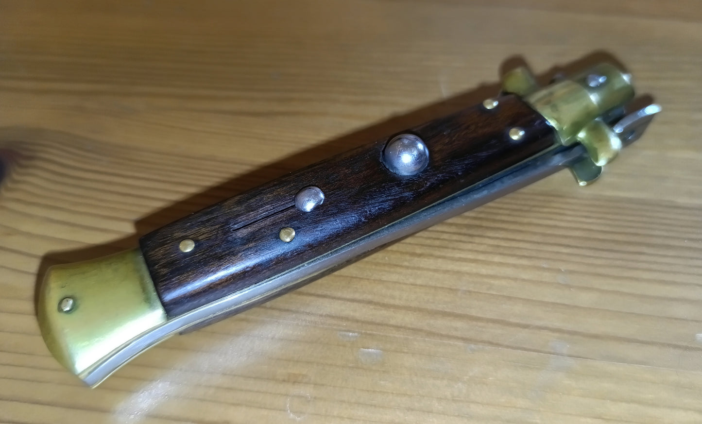 Stiletto automatico italiano - vintage Wood handle version 21 cm (ricondizionato)