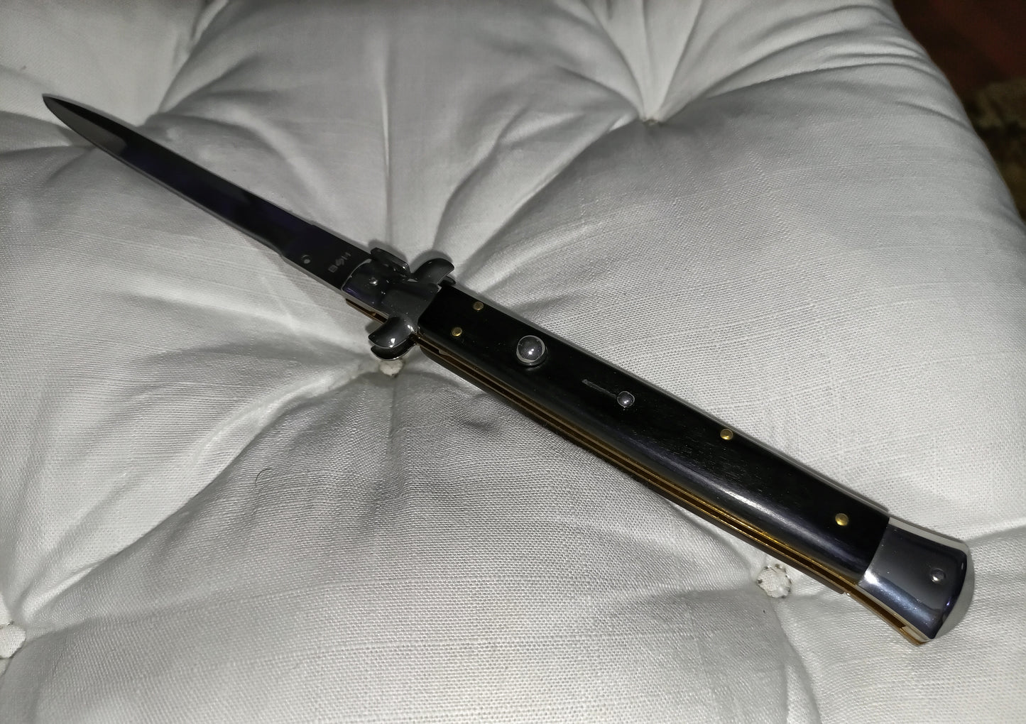 Stiletto automatico italiano - Black Wood version 33,5 cm