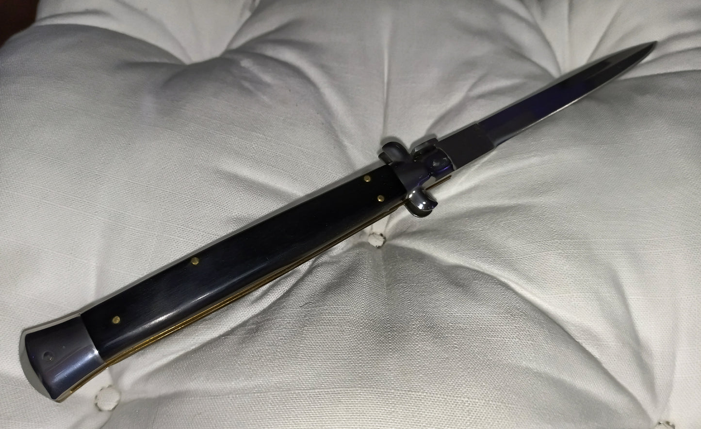Stiletto automatico italiano - Black Wood version 33,5 cm