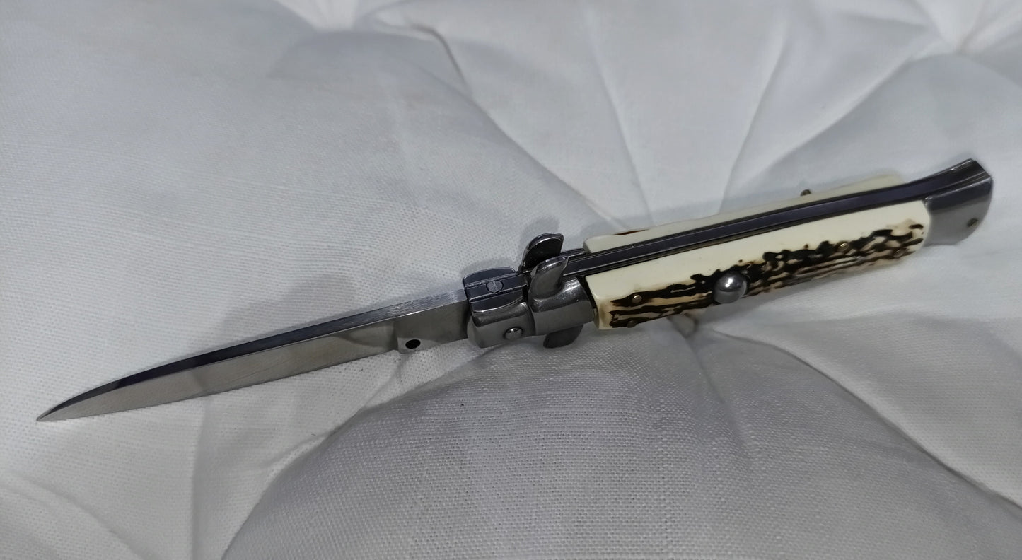 Stiletto automatico italiano - White and Brown version 21 cm