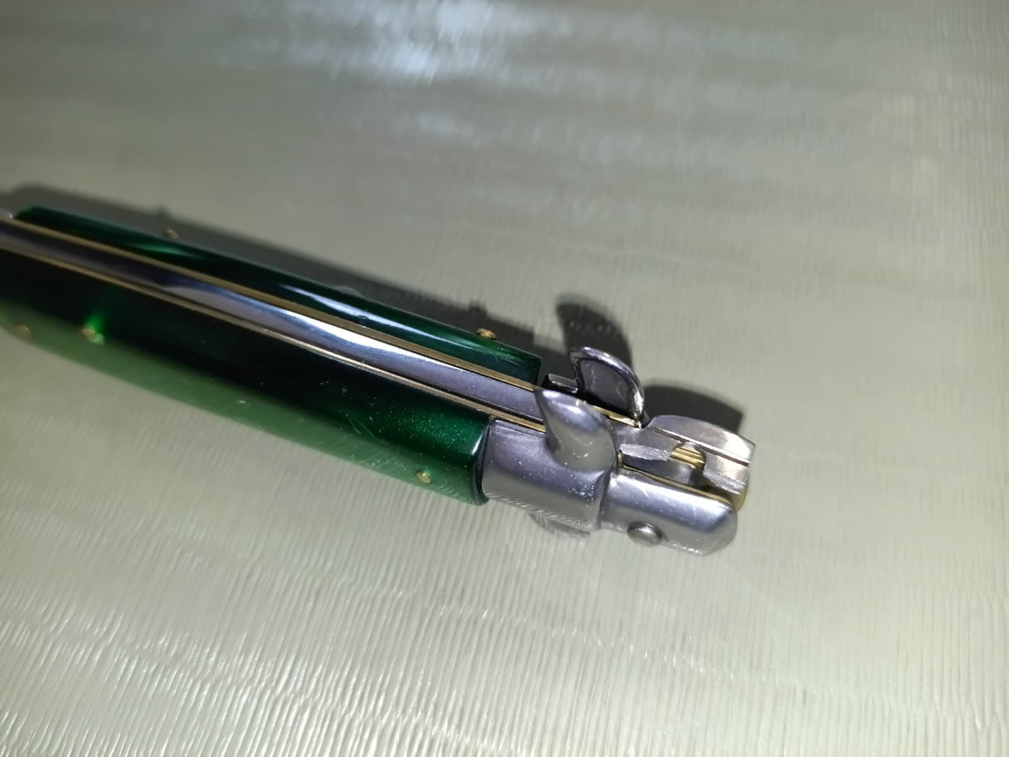 Stiletto automatico italiano - Green version 21 cm (prezzo ridotto)