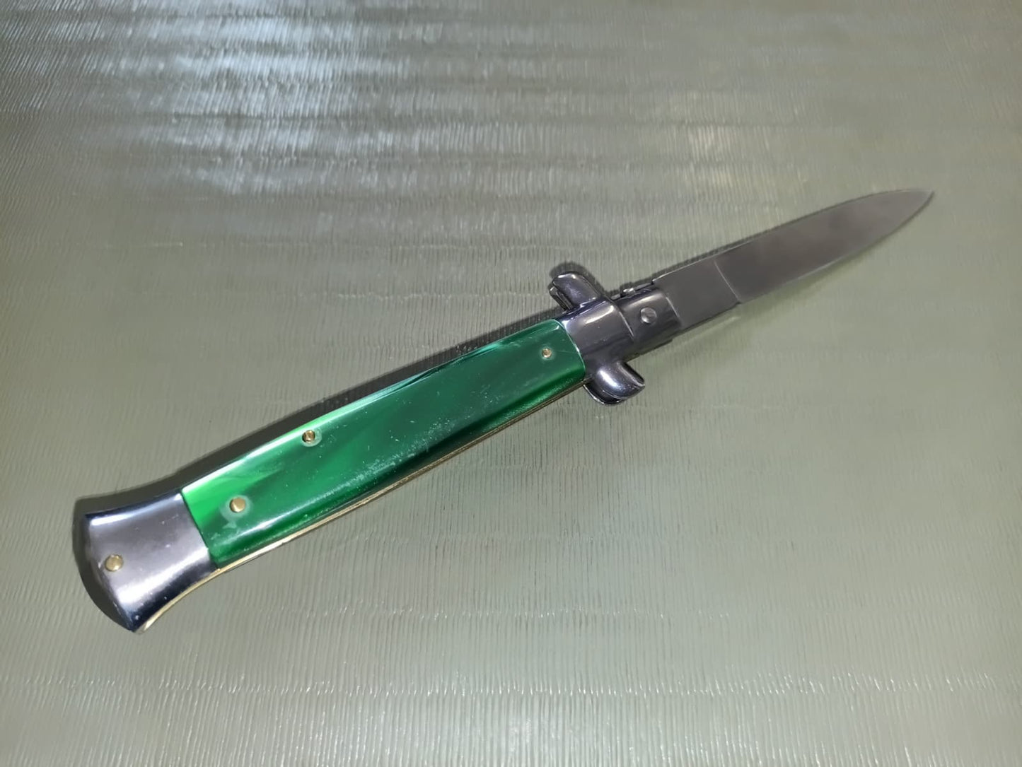 Stiletto automatico italiano - Green version 21 cm (prezzo ridotto)