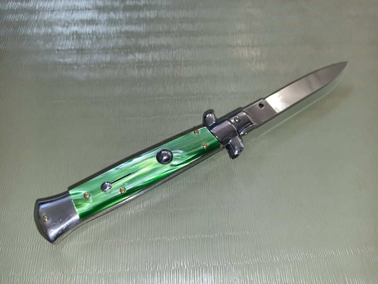 Stiletto automatico italiano - Green version 21 cm (prezzo ridotto)