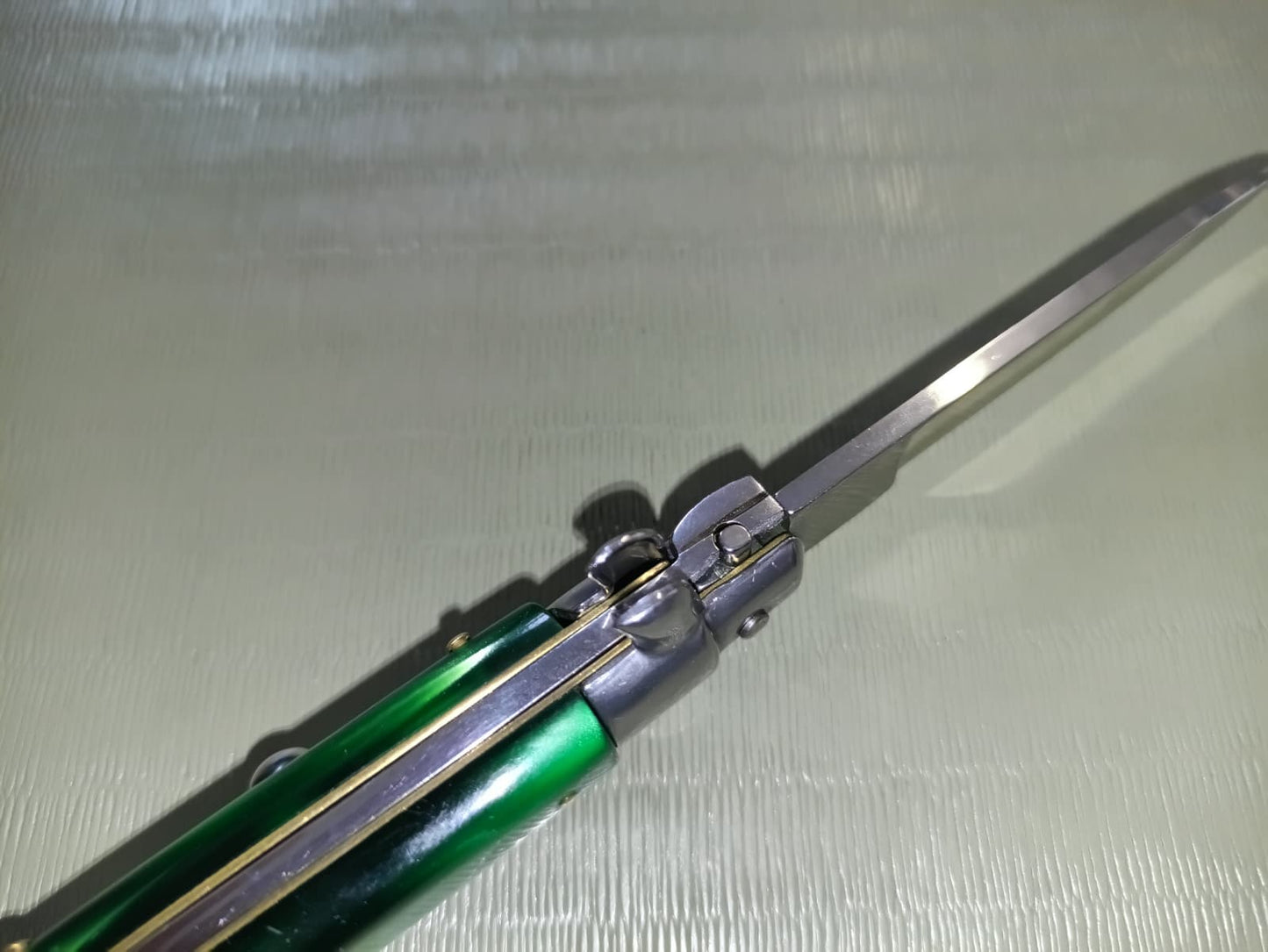 Stiletto automatico italiano - Green version 21 cm (prezzo ridotto)
