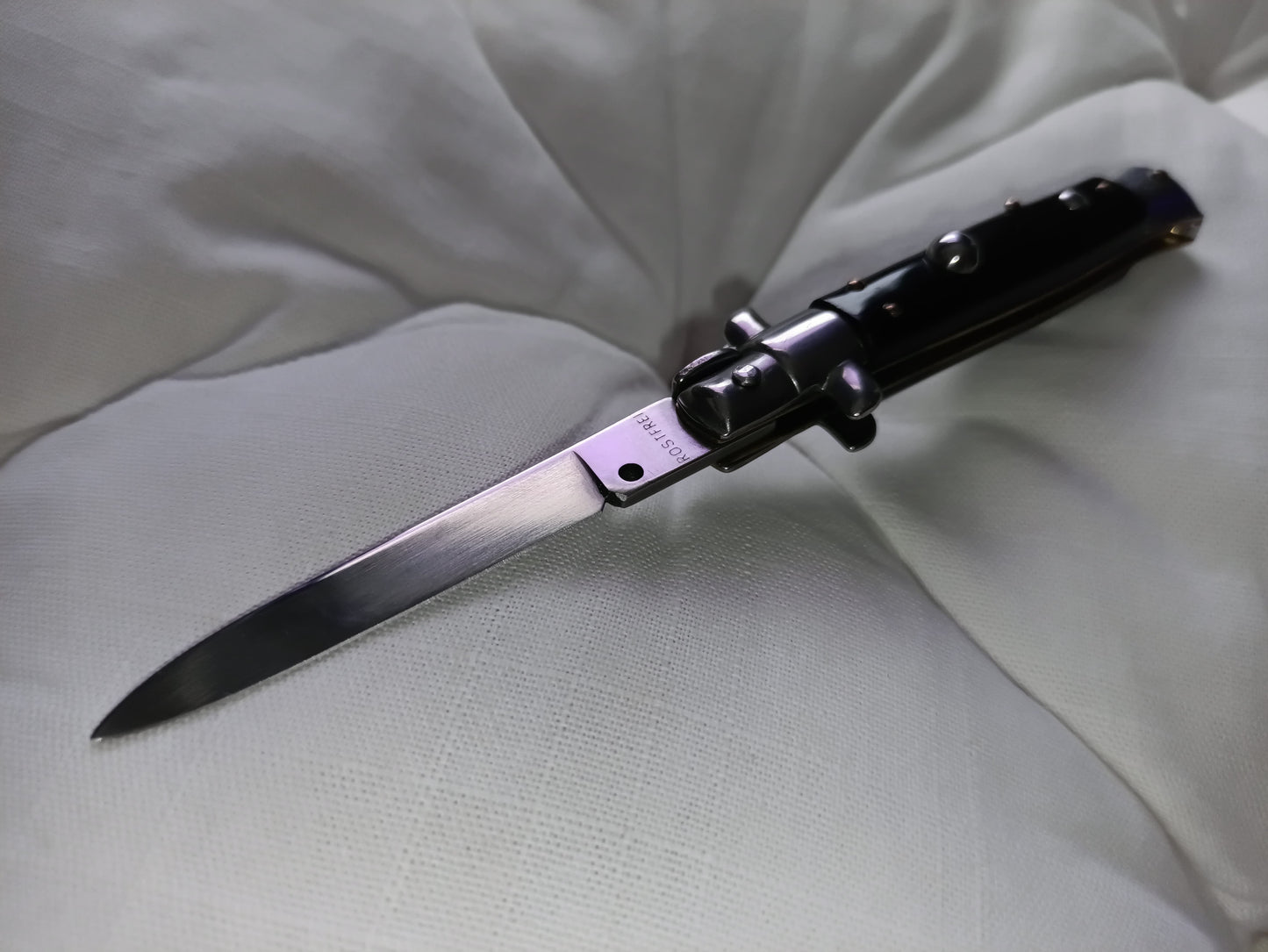 Stiletto automatico italiano - Black version 17,5 cm